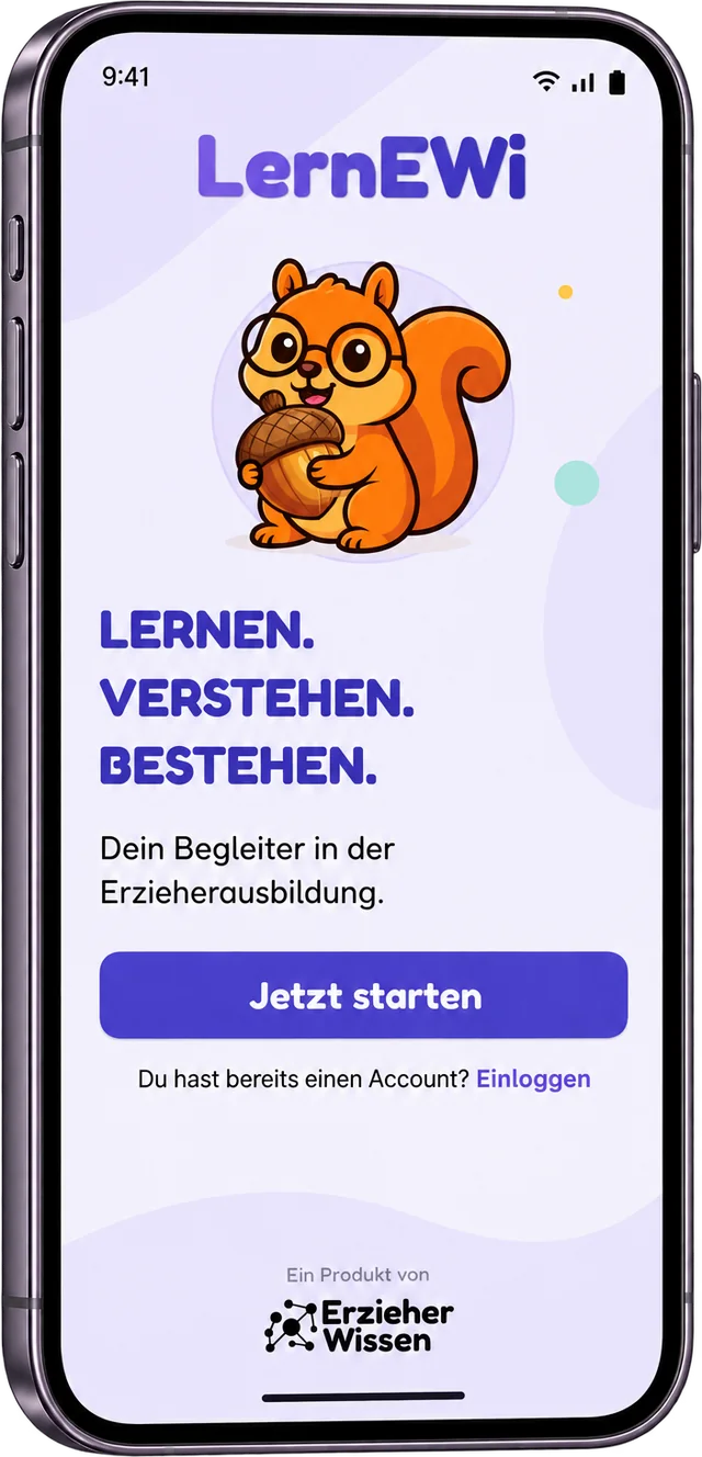 LernEWi Startbildschirm mit EWi, dem Eichhörnchen, und dem Leitsatz Lernen. Verstehen. Bestehen.